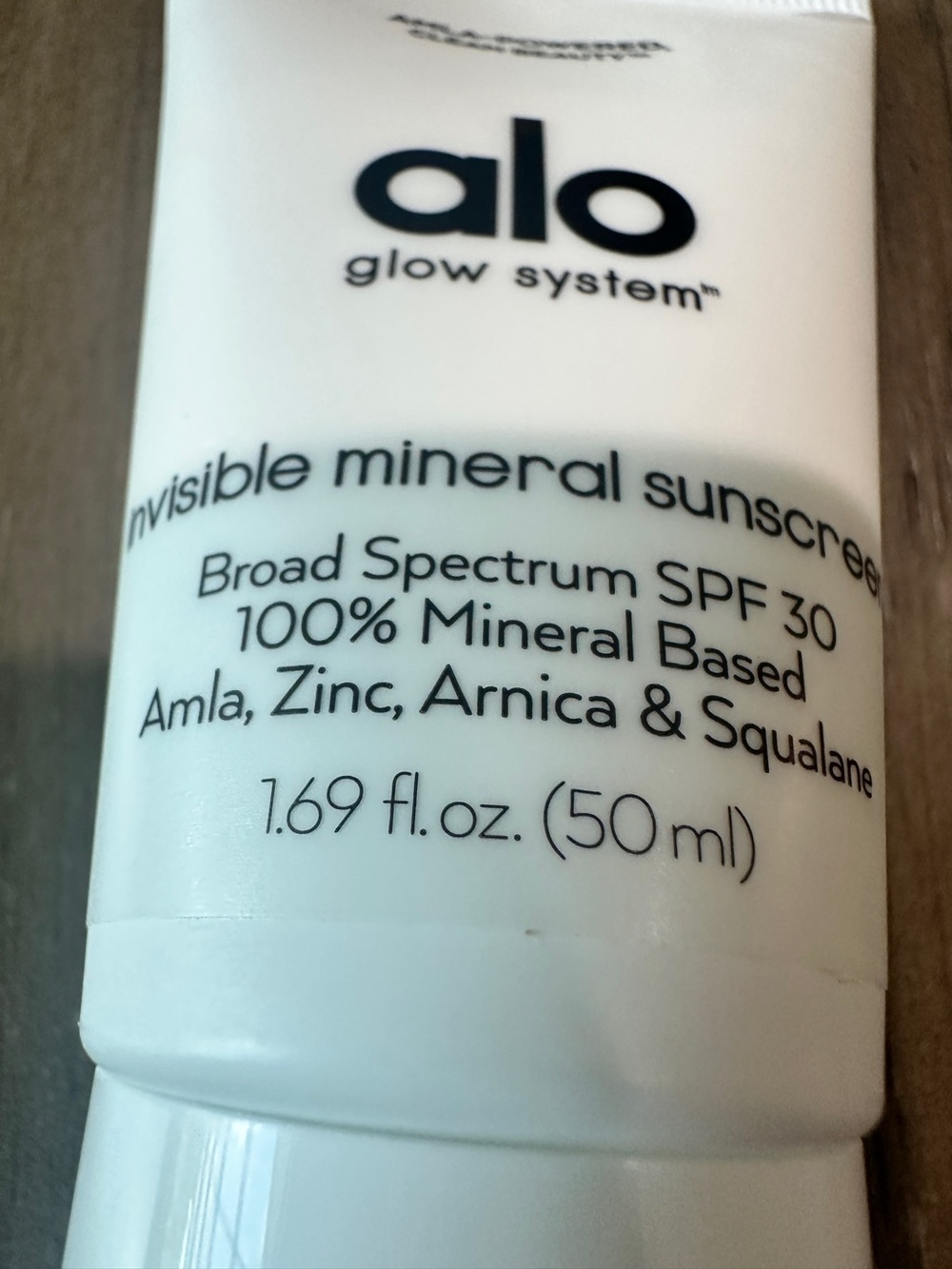 NEW Alo Daily SPF Moisturizer 20ml & Invisible Mineral Sunscreen 50ml - Picture 5 of 7